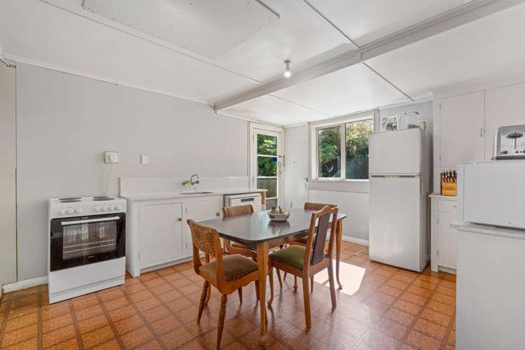 14B & 16 Neidpath Road Mornington_30