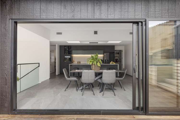 11 Lily Way Pyes Pa_11