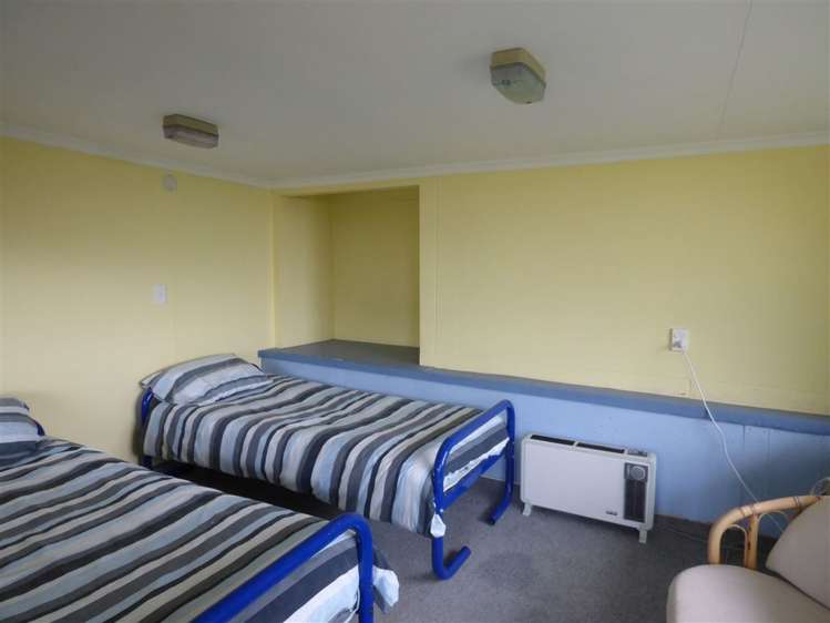 4 Tarata Street Kaka Point_9