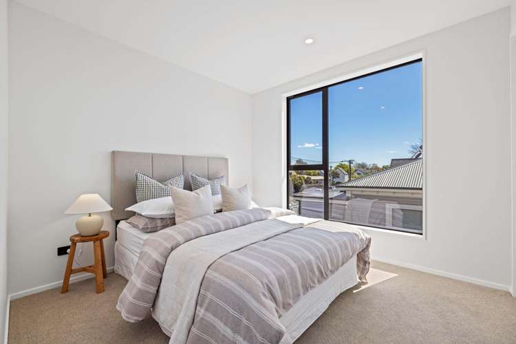 33 Clare Road Merivale_14