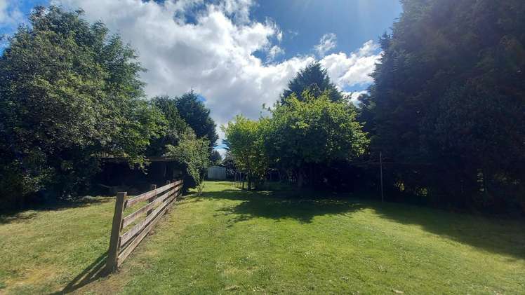 4 Erskine Street Tuatapere_14