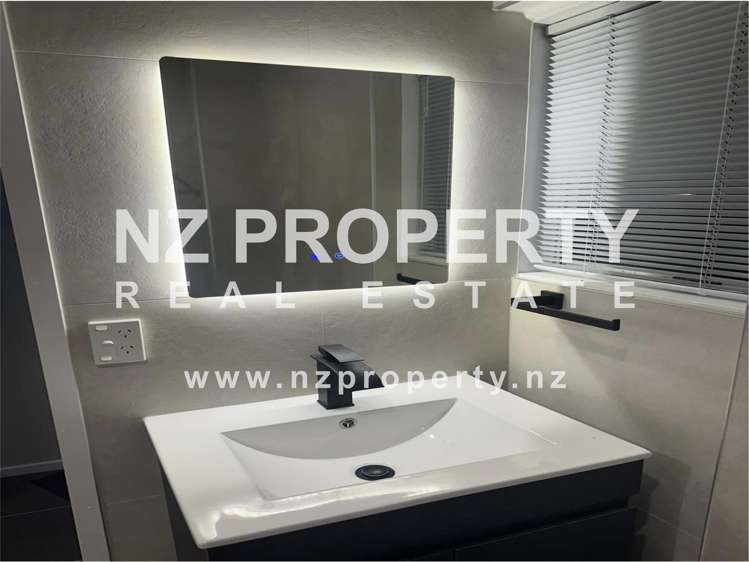 48 Zita Maria Drive Massey_20