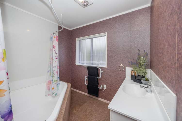 20 Hollinger Place Nawton_12