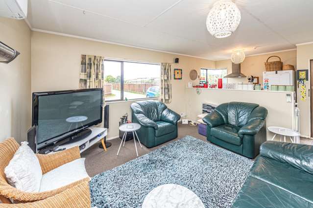 12A Cornwall Road Springvale_1