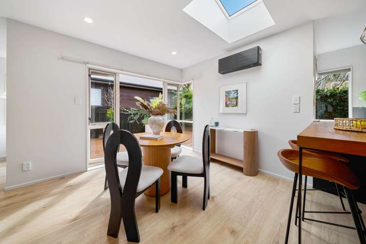 2/9 Alma Road Milford_7