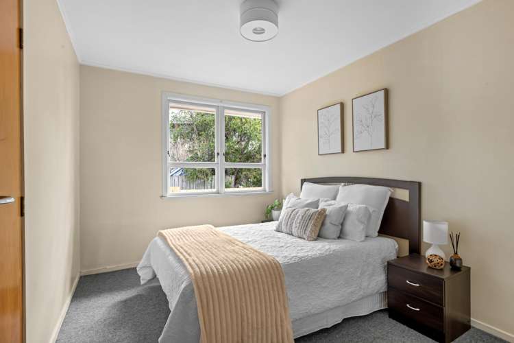 43 Rewarewa Road Te Atatu Peninsula_15