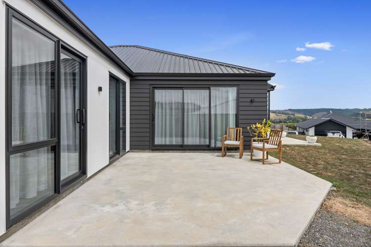 52 Katania Heights Brightwater_19