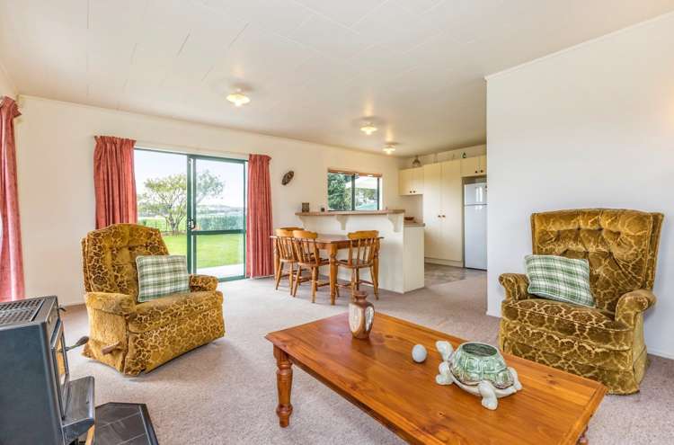 113 Hull Road Waiuku_12