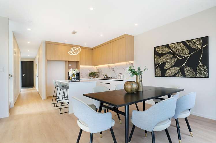 37 Paretao Street Massey_9