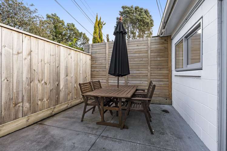 48A Pitcairn Street Oakura_17