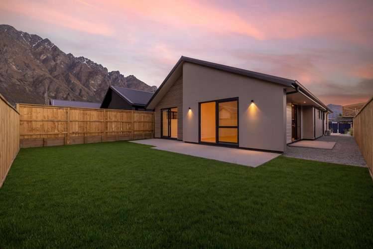 26 Metzger Road, Hanley's Farm Jacks Point_12
