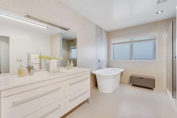 53 Manor Park Sunnyhills_30