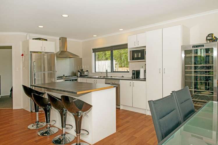 13 Captain Wood Avenue Whitianga_6