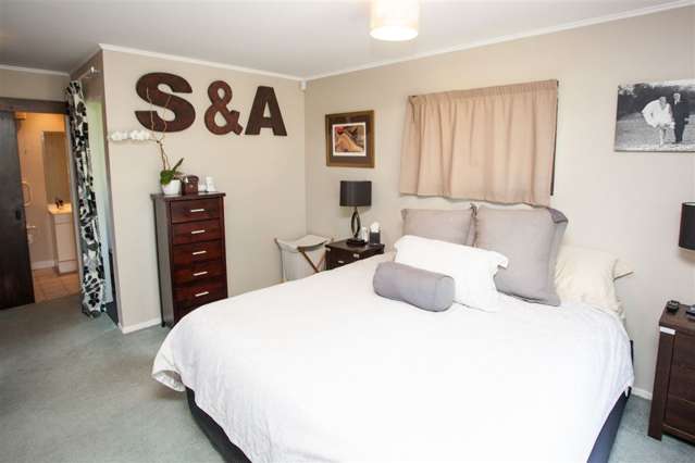 415 Sawyers Arms Road Harewood_3