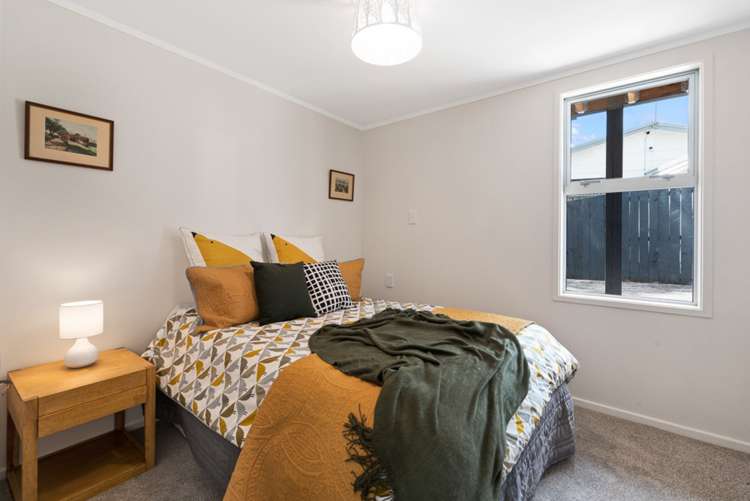 42a Woodglen Road Glen Eden_18