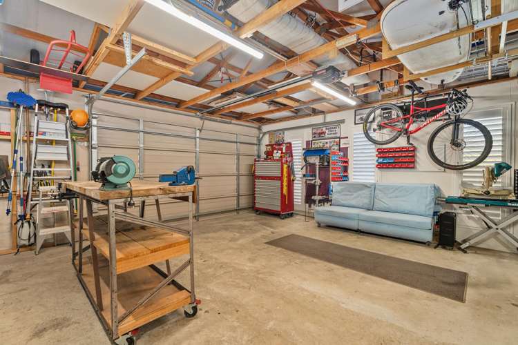 15 Whitby Avenue Whitianga_35
