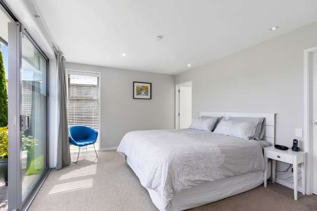 142 Puhirake Crescent Pyes Pa_1