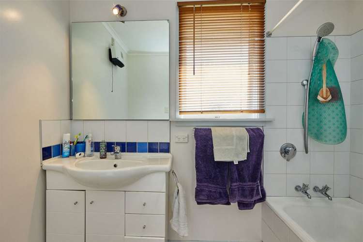 2 Adelphi Terrace Kaikoura_25