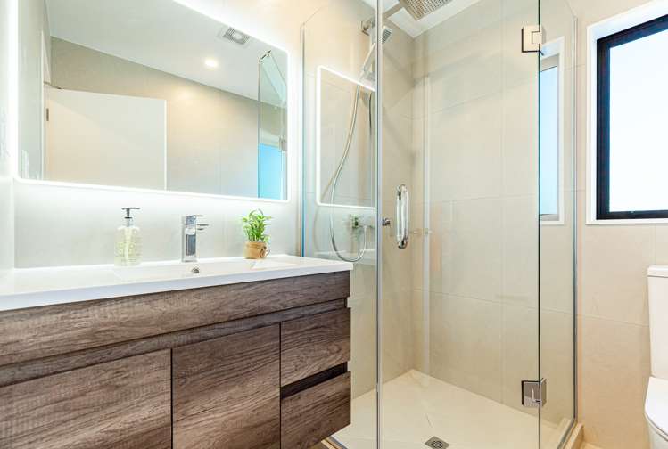 649c Te Atatu Road Te Atatu Peninsula_13