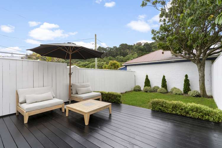 122 Hanson Street Newtown_11