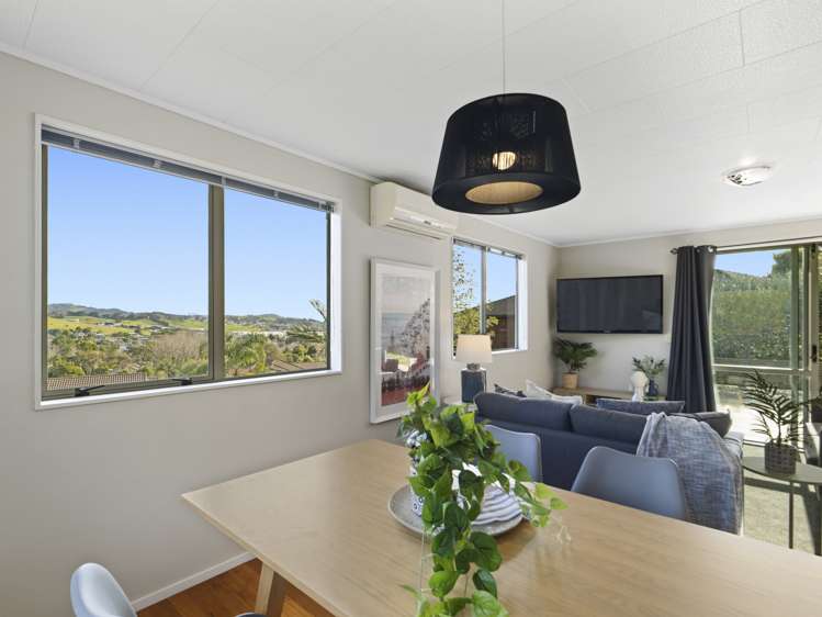 8 Blue Gum Drive Warkworth_10