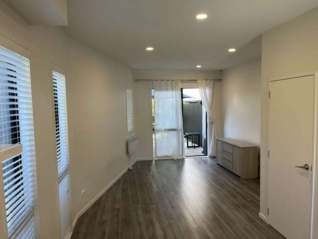 130D Tiriwa Drive Massey_3