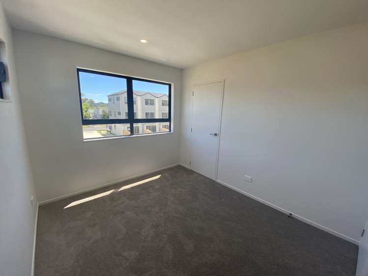 19/8 Arney Road Ranui_7