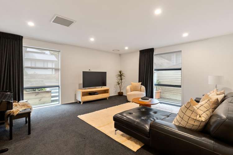 5 Riroriro Close Crofton Downs_10