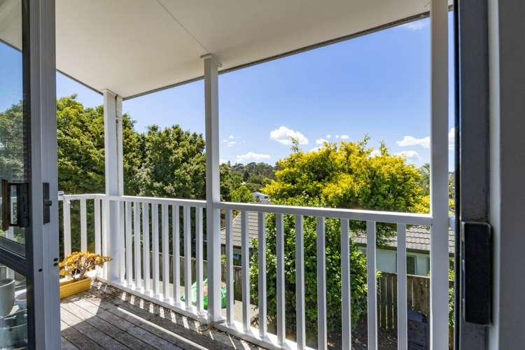 22 Stephen Lysnar Place Hillsborough_13