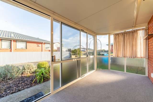 2/125 North Street Seaview_1