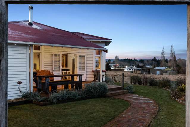 8 Garden Street Lumsden_1