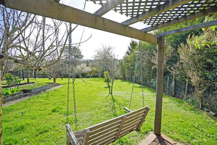 223 Pine Valley Road Dairy Flat_16