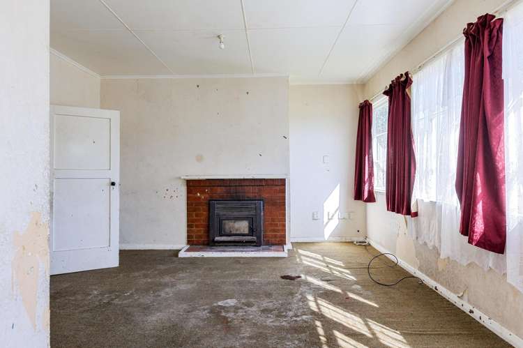 296 High Street Dannevirke_5