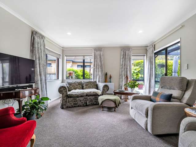 52 Paul Street Pukehangi_2