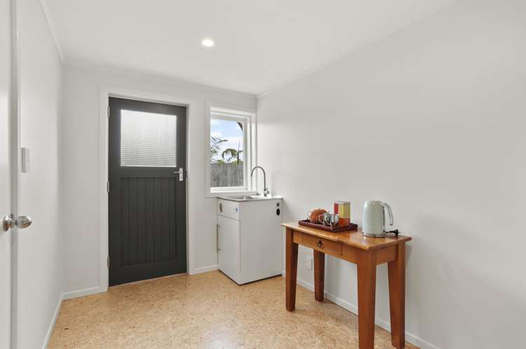 22 Shetland Street Glen Eden_12