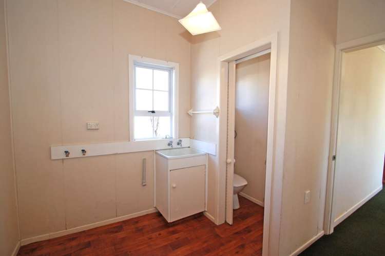 8 Northgate Strandon_11