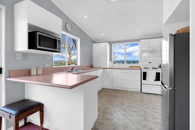 49 Bridge Street Otaua_5