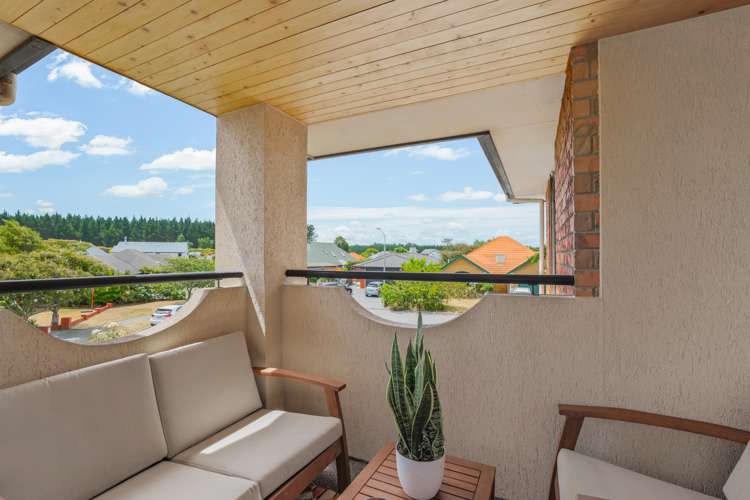 19 Courtfield Close Parklands_17