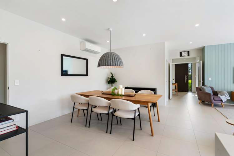 9 Kibblewhite Avenue Beachlands_8