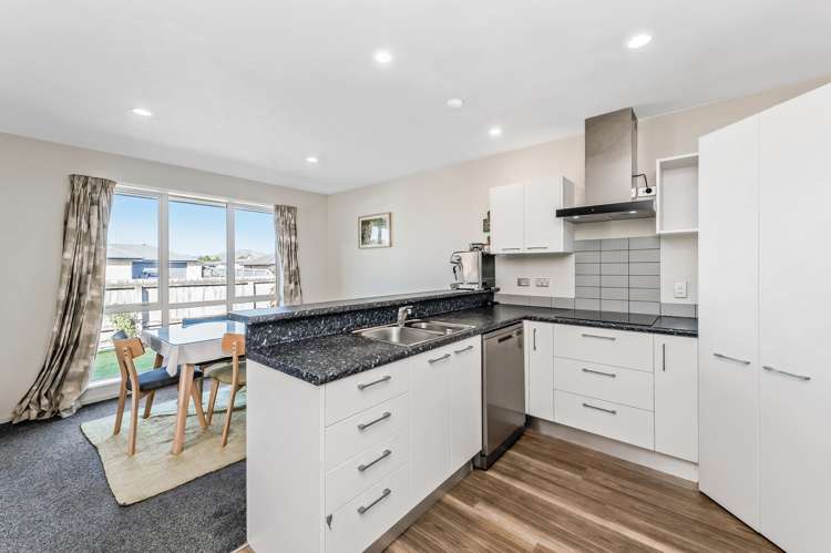 9 Hurricane Way Wigram_4