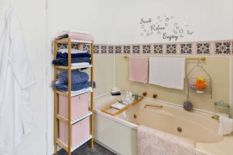 2 Dunallen Avenue Marton_7