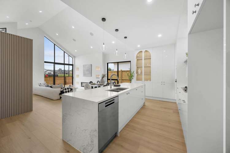 6 & 8 Tuwai Crescent Opaheke_36