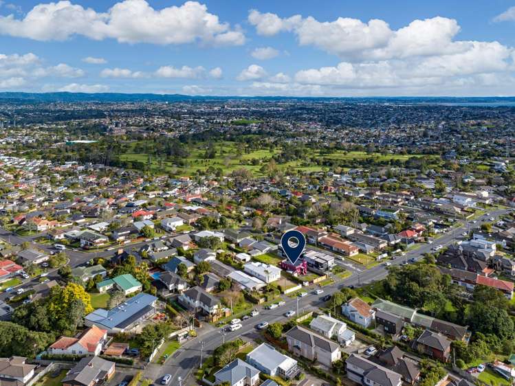 1315 Dominion Road Mt Roskill_11