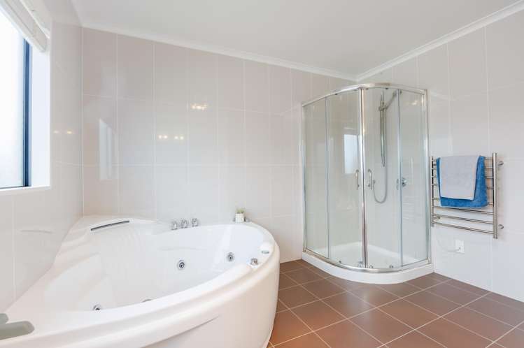 8 Mulu Place Albany_17