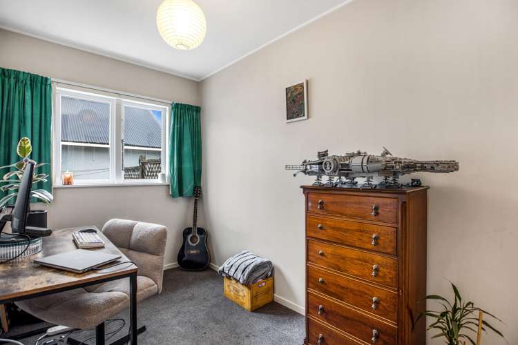 2/95A Freyberg Street Lyall Bay_9