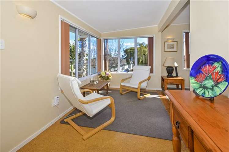 8 Tree View Avenue Glenfield_27