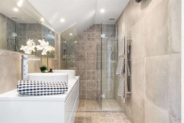 14 Desmond Street Merivale_11