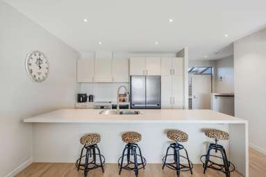 215/24 Wellington Street_3