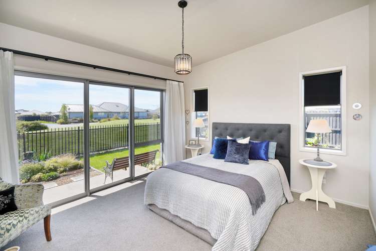 39 Blunden Road Lincoln_7