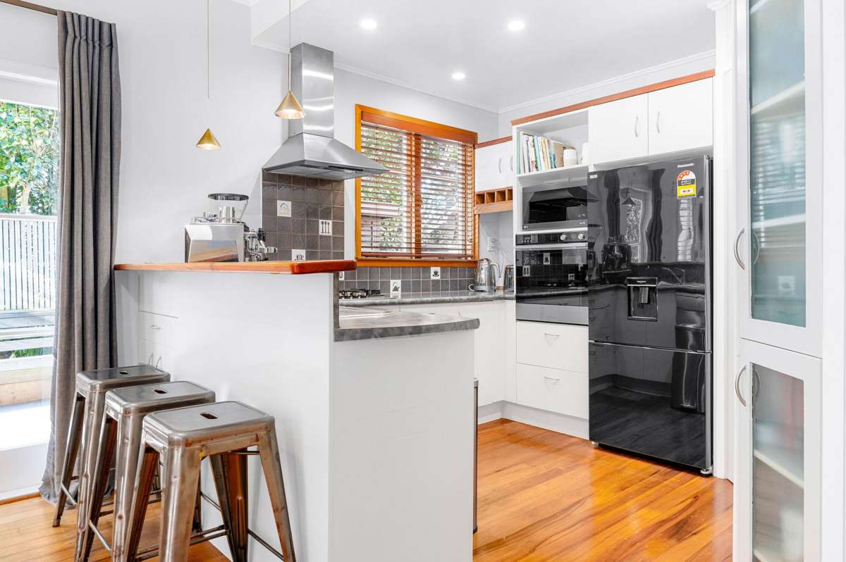 6 Strowan Avenue_1